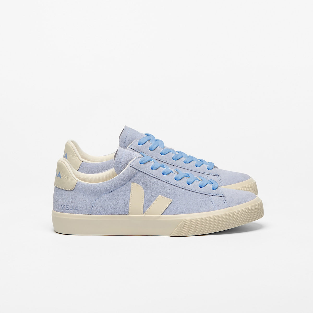 VEJA Campo Suede Olympe Pierre