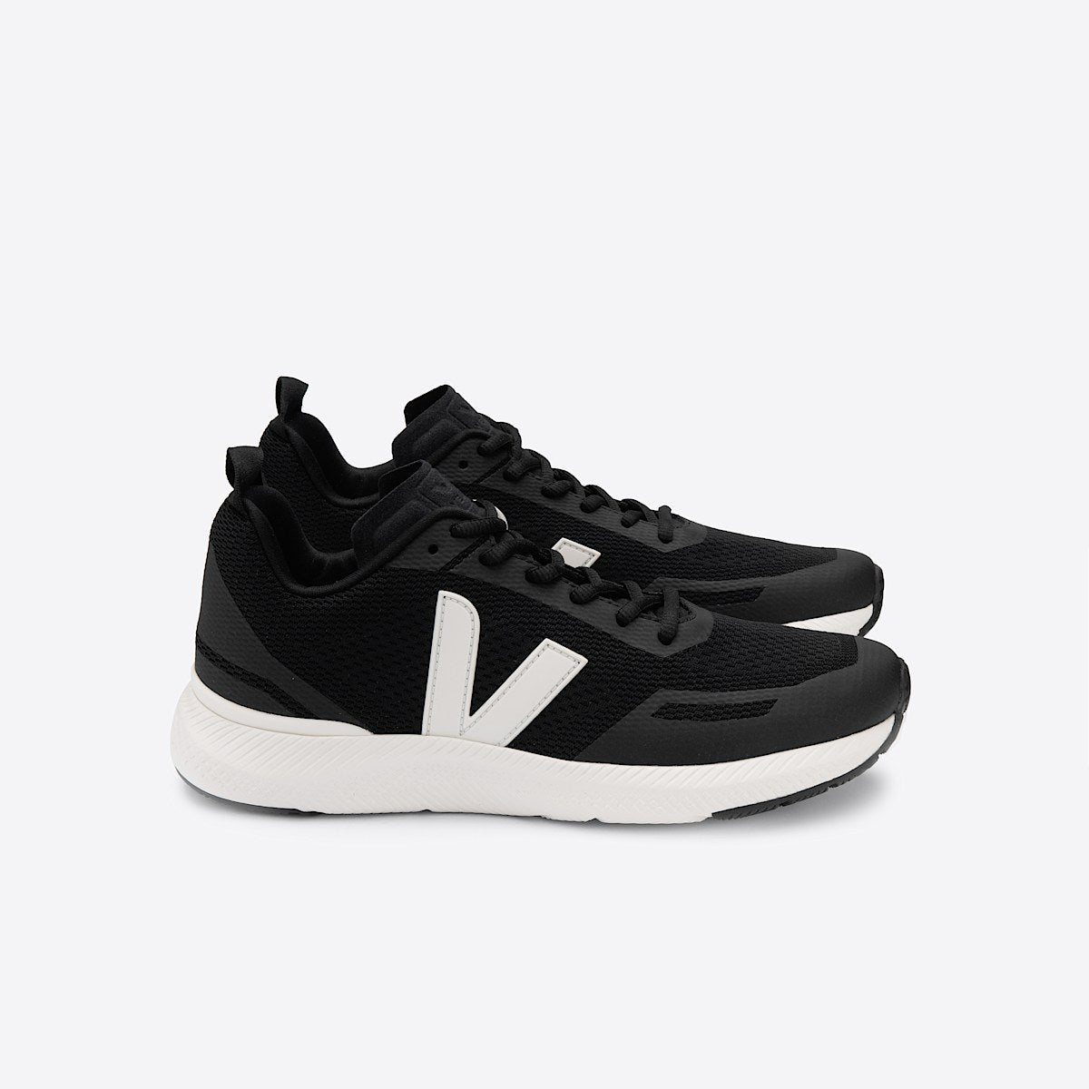 VEJA Impala Engineered-Mesh Black Cream