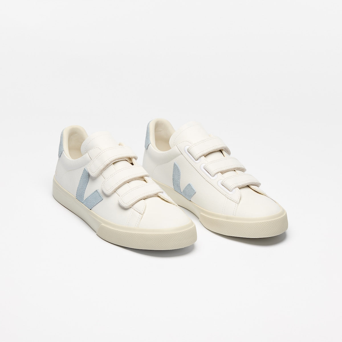 VEJA Recife Leather White Steel - Image 2