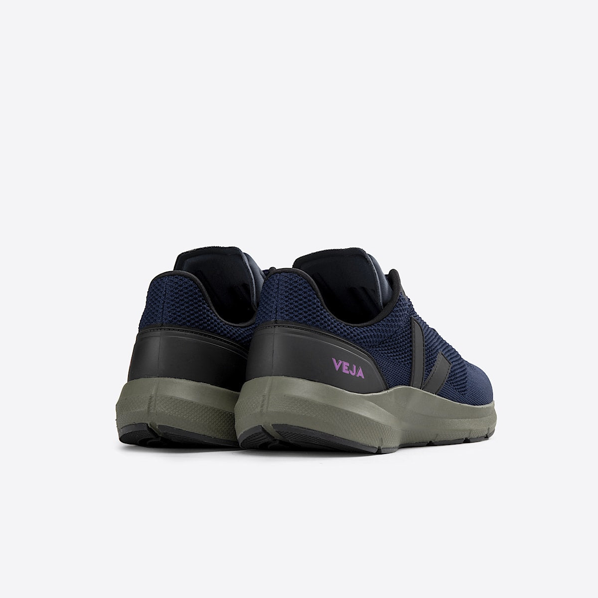 VEJA Marlin V-KNIT Nil Black Kaki Sole - Image 3
