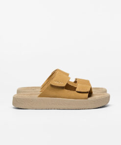 VEJA Etna Suede Ocre Almond