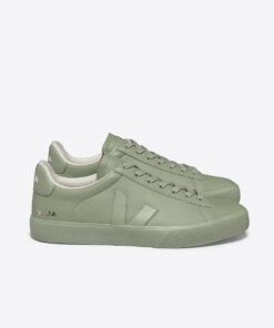 VEJA Campo Leather Full Clay