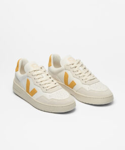 Alternative view of VEJA V-90 Leather White Safran