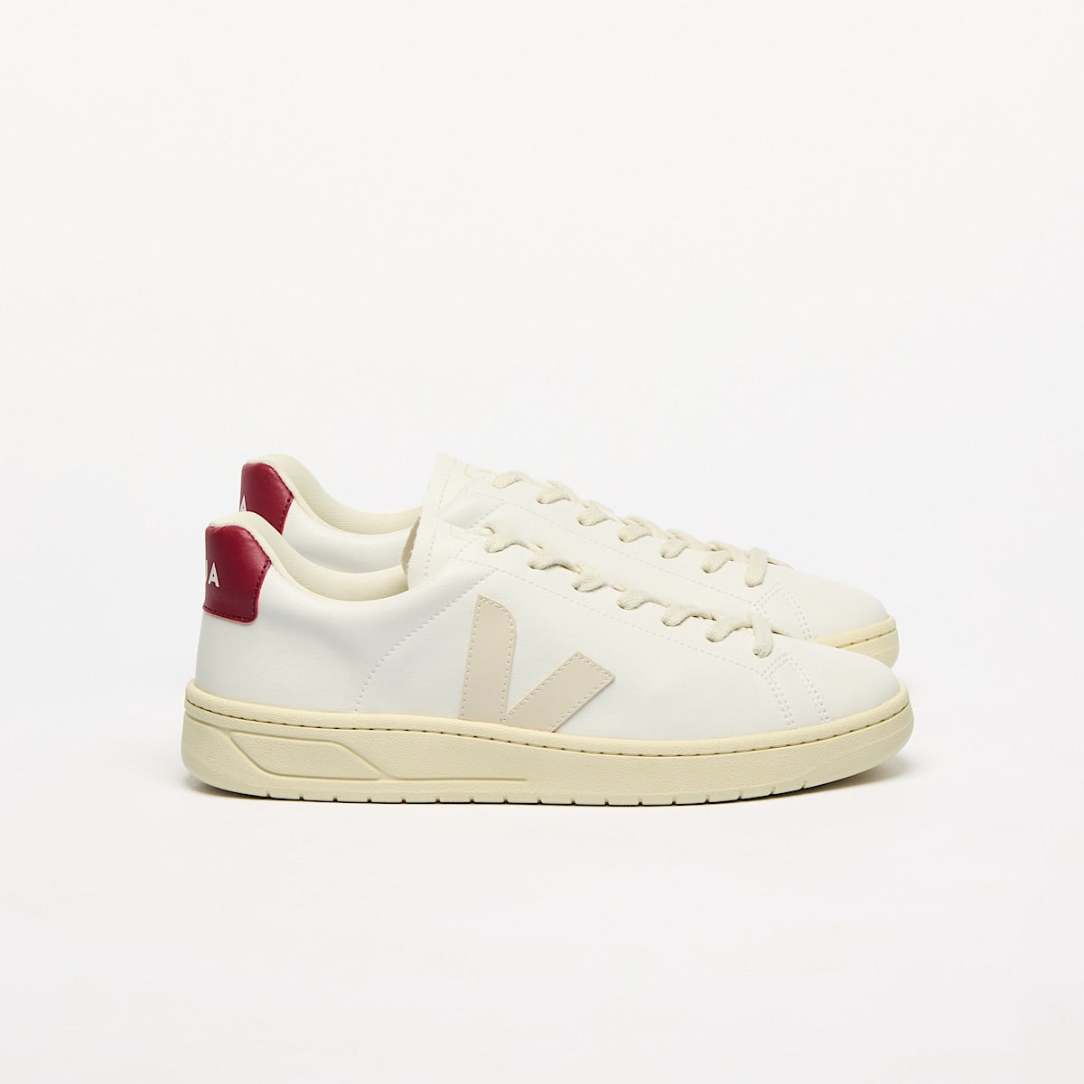 VEJA Urca CWL White Pierre Marsala