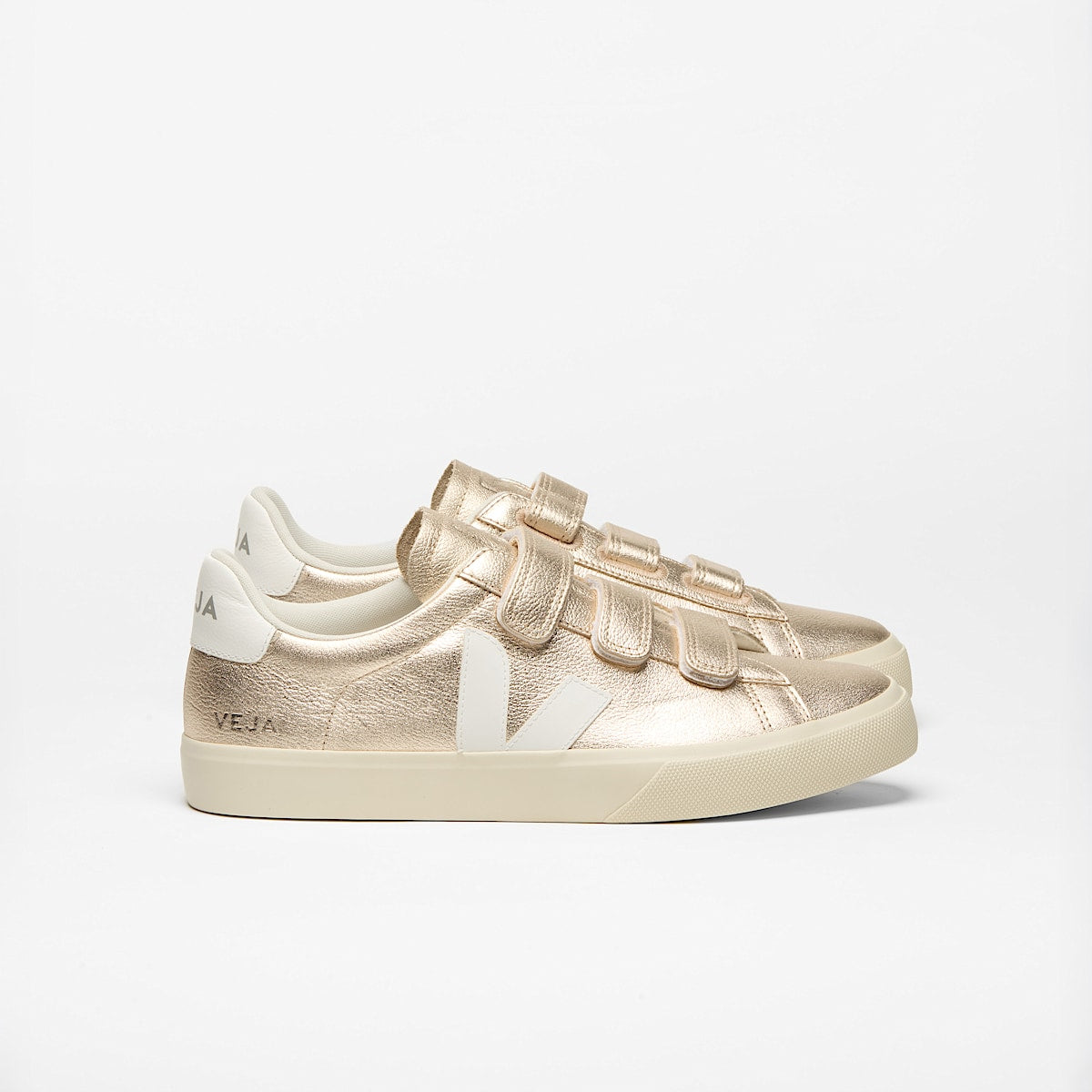 VEJA Recife Leather Platine White