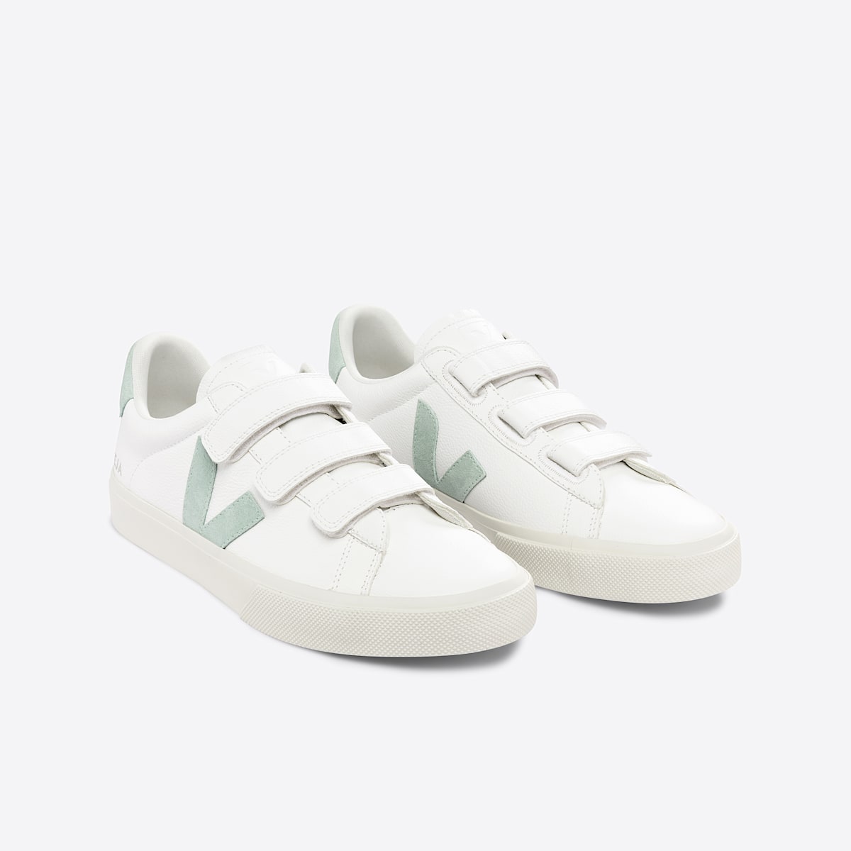 VEJA Recife Leather White Matcha - Image 2