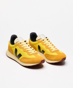 Alternative view of VEJA Rio Branco Ii Alveomesh Tonic Black
