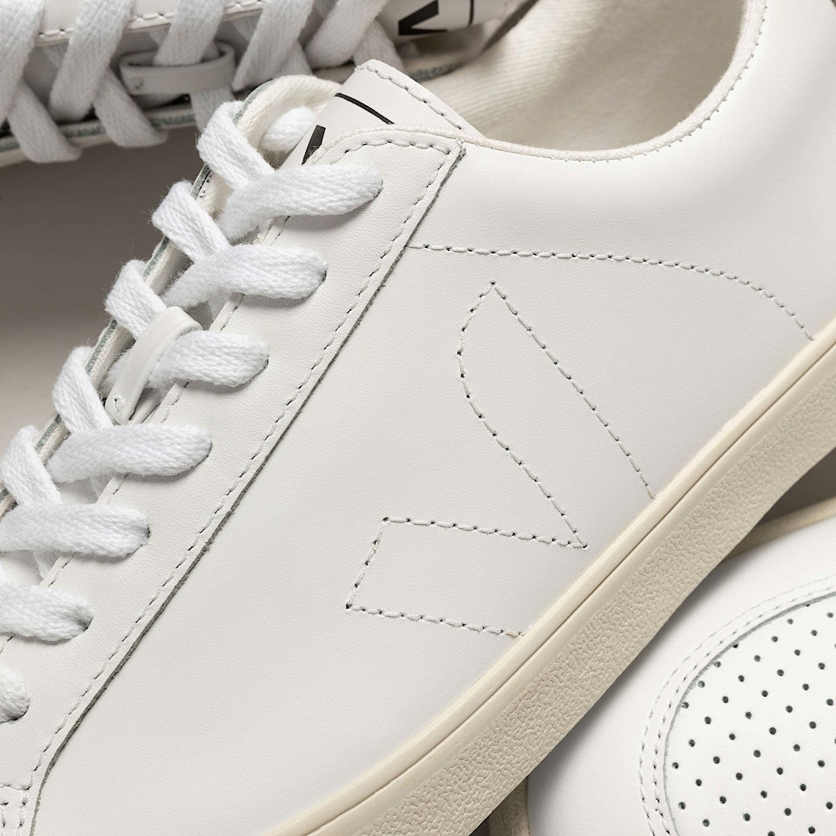 VEJA Esplar Leather White - Image 4