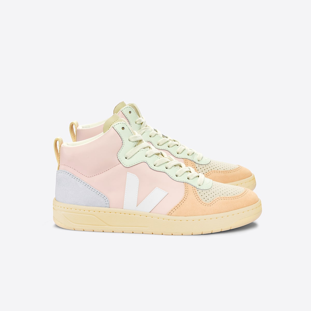VEJA V-15 Leather Petale White Multico