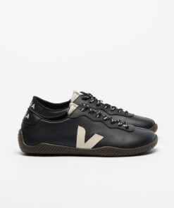 VEJA Jitsu Leather Black Pierre Eagle