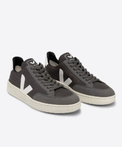 Alternative view of VEJA V-12 Vegan B-MESH Grafite White