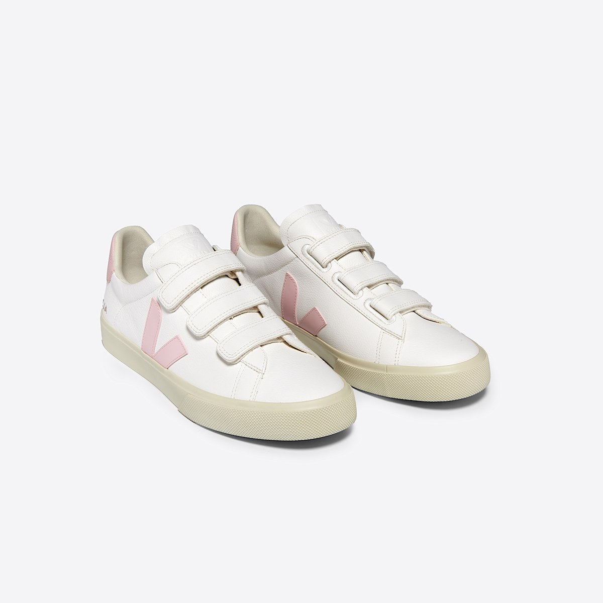 VEJA Recife Leather White Petale - Image 2