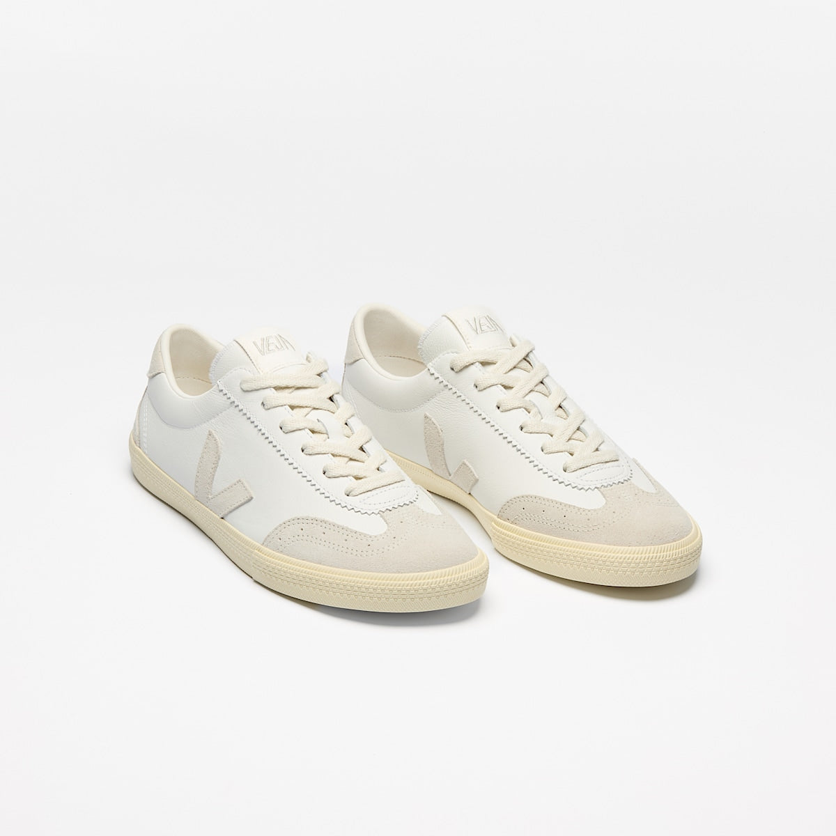 VEJA Volley Leather White Natural - Image 2