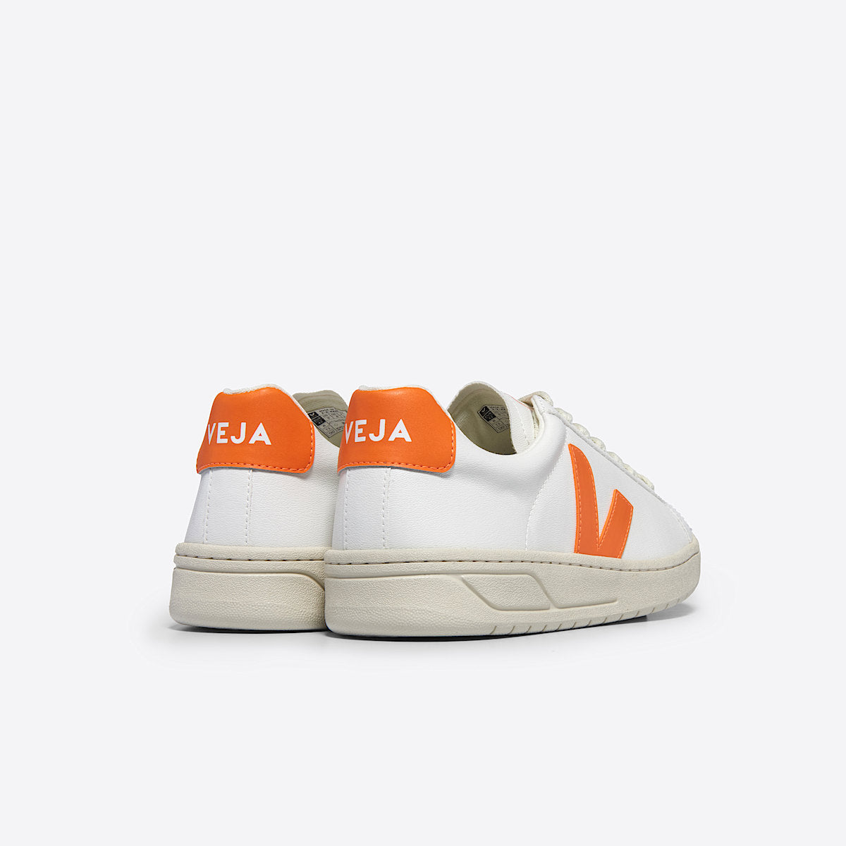 VEJA Urca CWL White Fury - Image 3