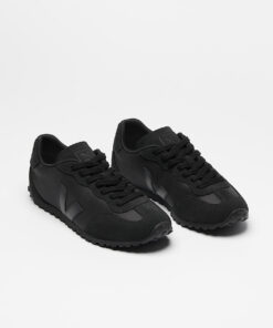 Alternative view of VEJA Gt Nolyn Full Black