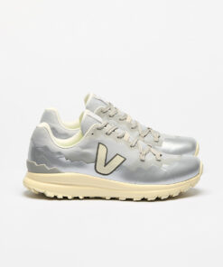 VEJA Fitz Roy Trek-Shell Pierre Silver