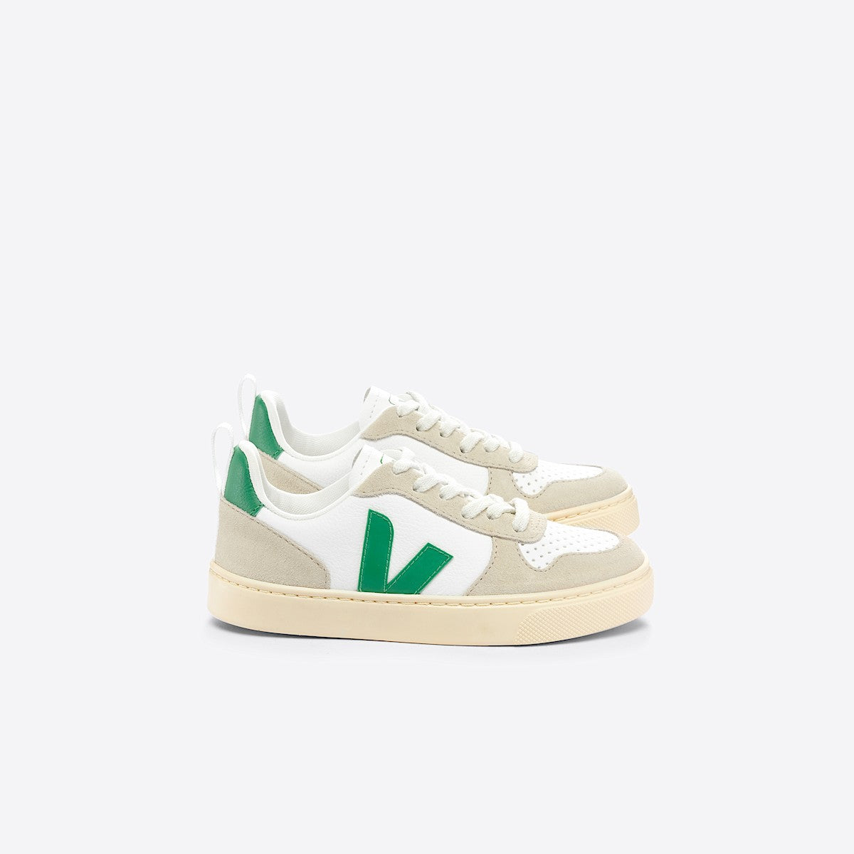 VEJA V-10 Leather White Emeraude Almond