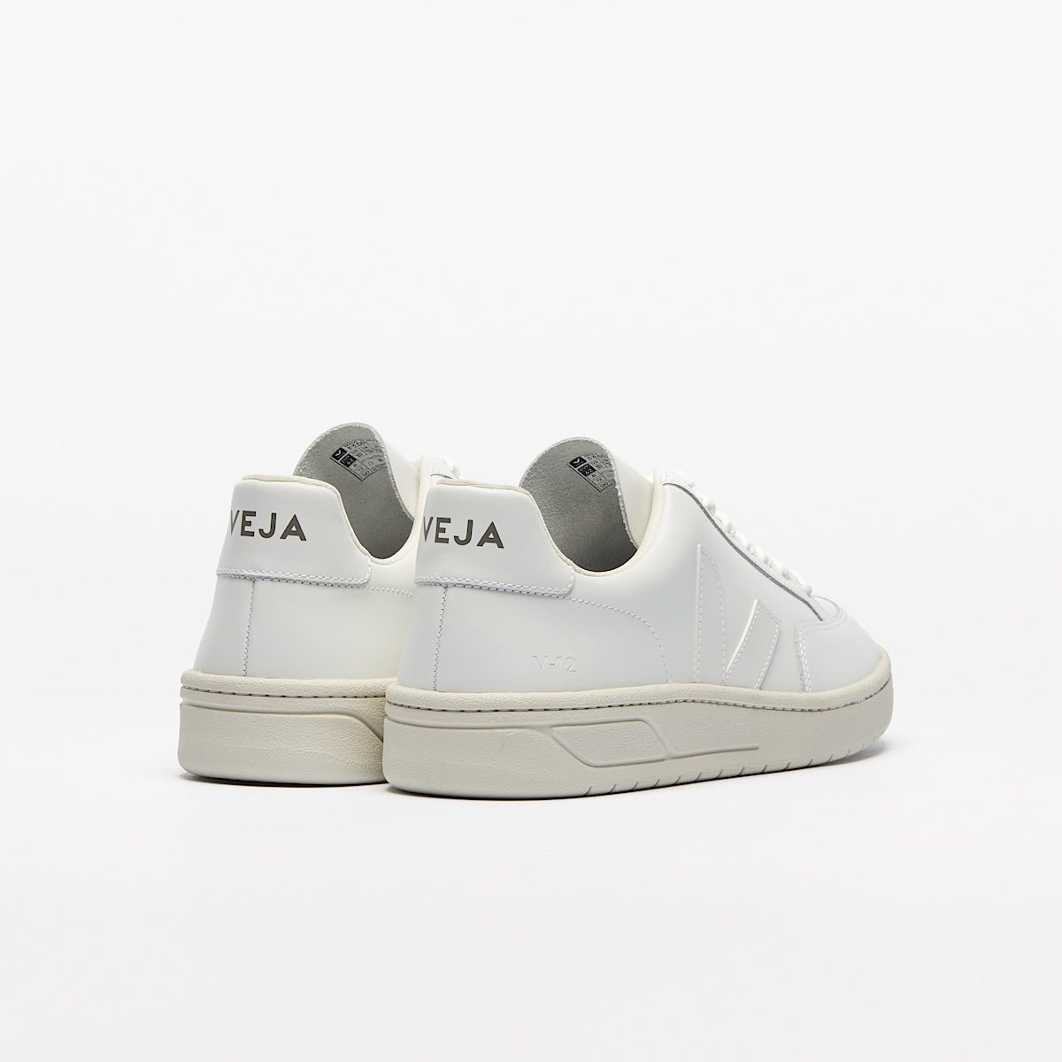 VEJA V-12 Leather White - Image 3
