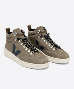 Alternative view of VEJA Roraima Nubuck Moonrock Nautico