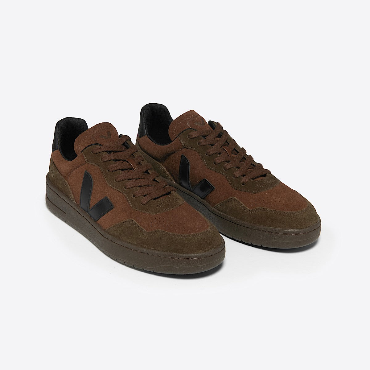 VEJA V-90 Suede Walnut Black - Image 2