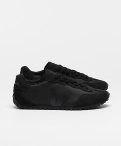 VEJA Gt Nolyn Full Black