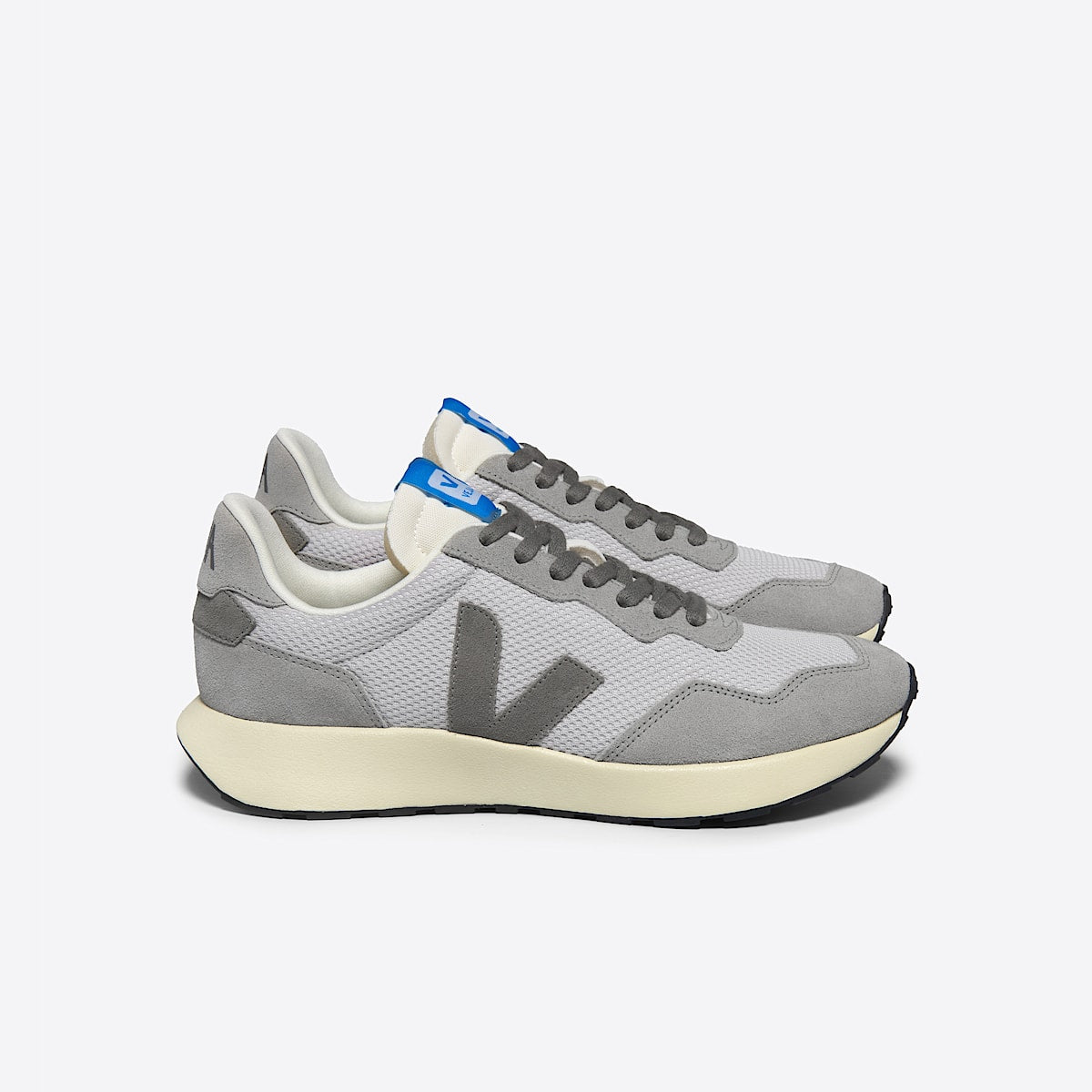 VEJA Paulistana Alveomesh Light Grey