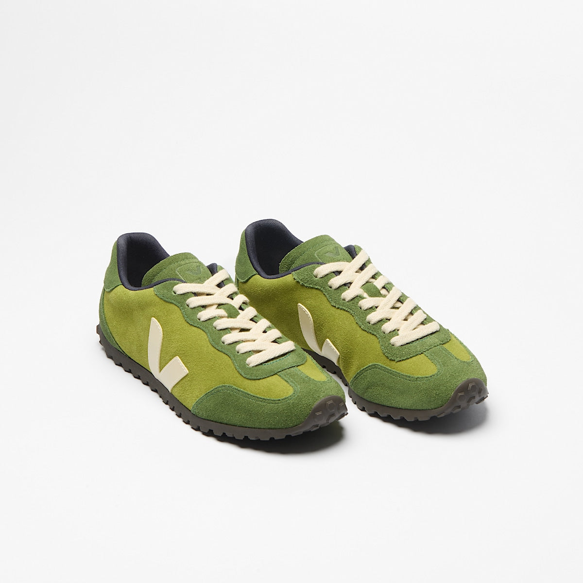 VEJA Gt Suede Detox Calcaire - Image 3