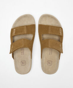 Alternative view of VEJA Etna Suede Tent Almond