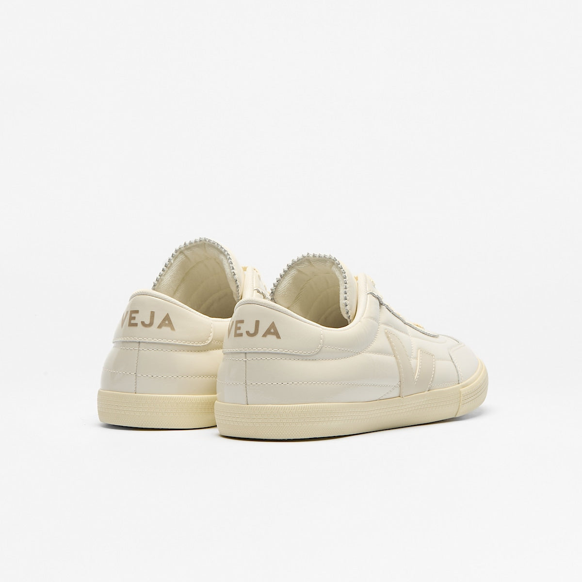 VEJA Panenka Patent Leather Off White Natural - Image 3