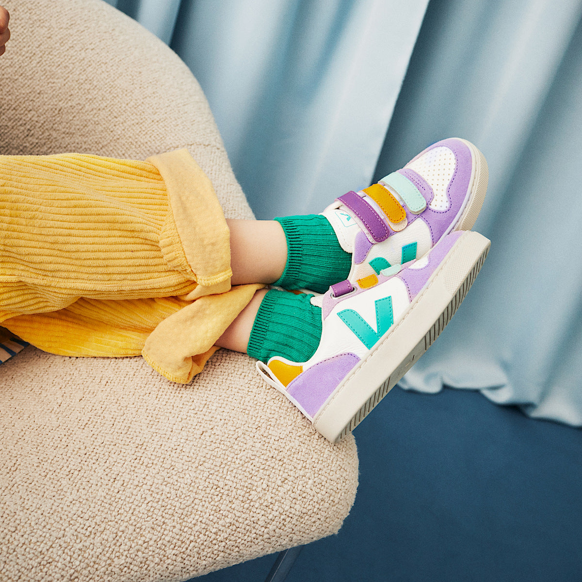 VEJA V-10 Leather White Multico Mint - Image 2