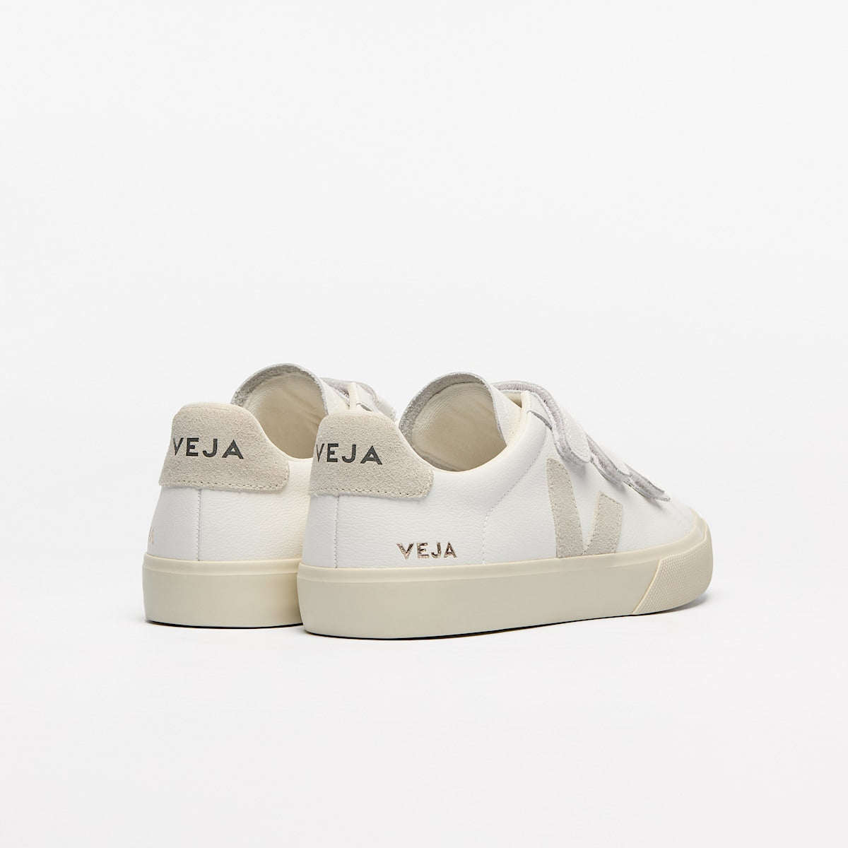 VEJA Recife Leather White Natural - Image 3