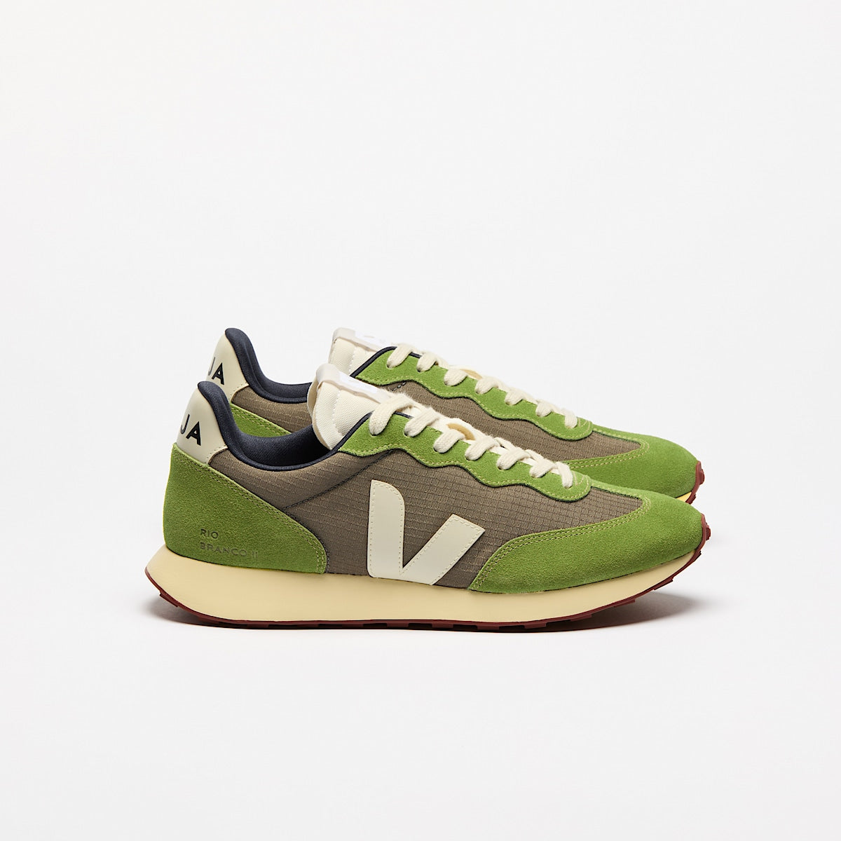 VEJA Rio Branco Ii Ripstop Kaki Pierre