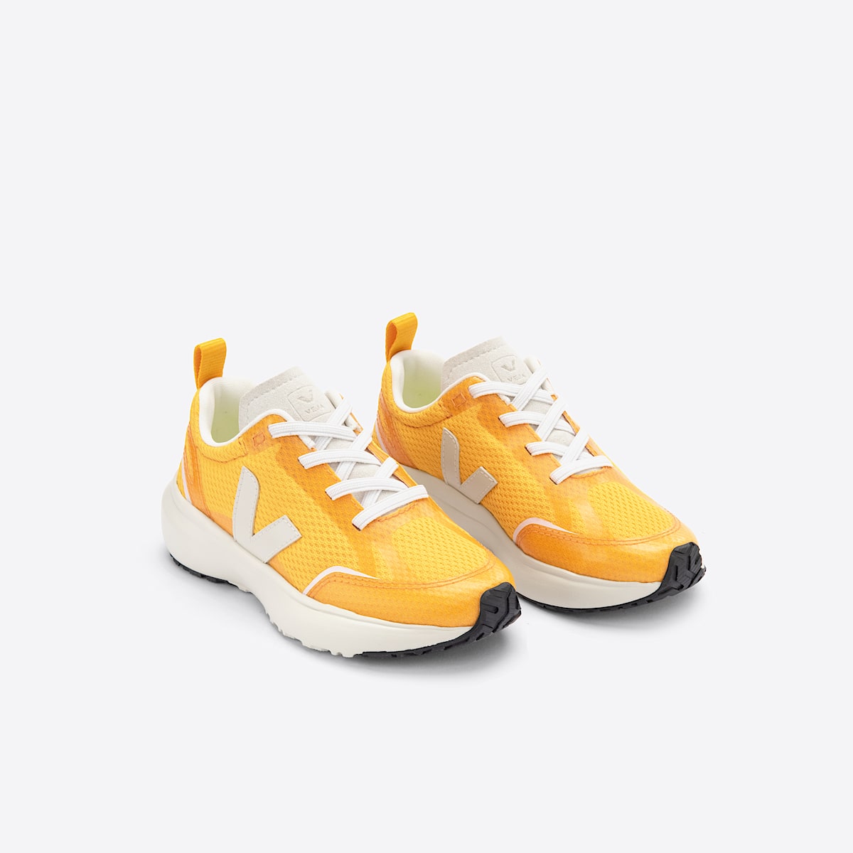 VEJA Canary Elastic Laces Alveomesh Ouro Pierre - Image 2