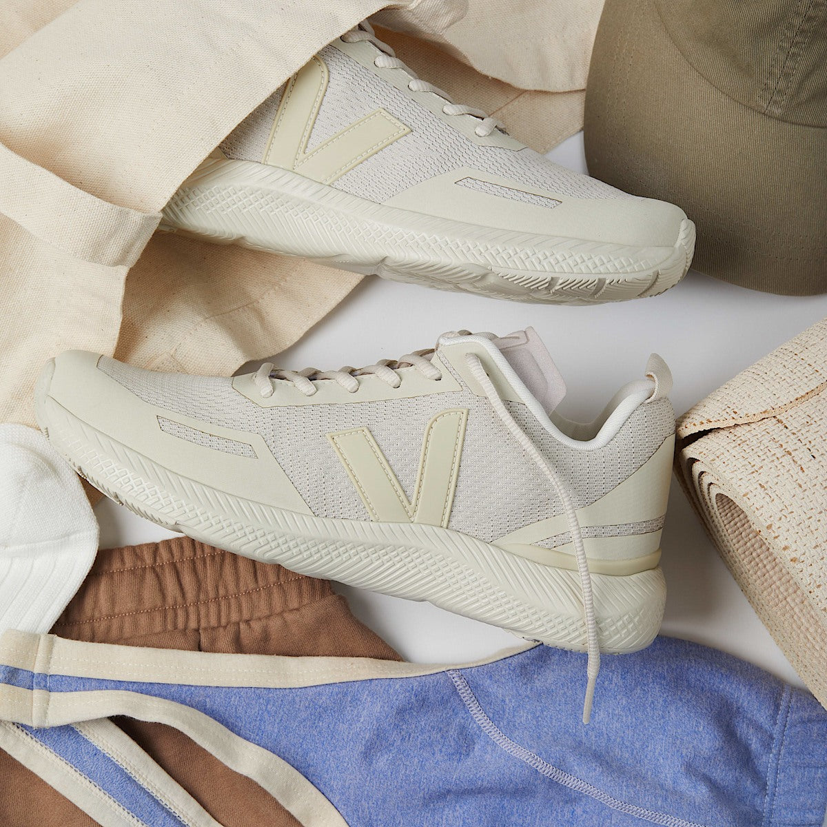 VEJA Impala Engineered-Mesh Natural Pierre - Image 4