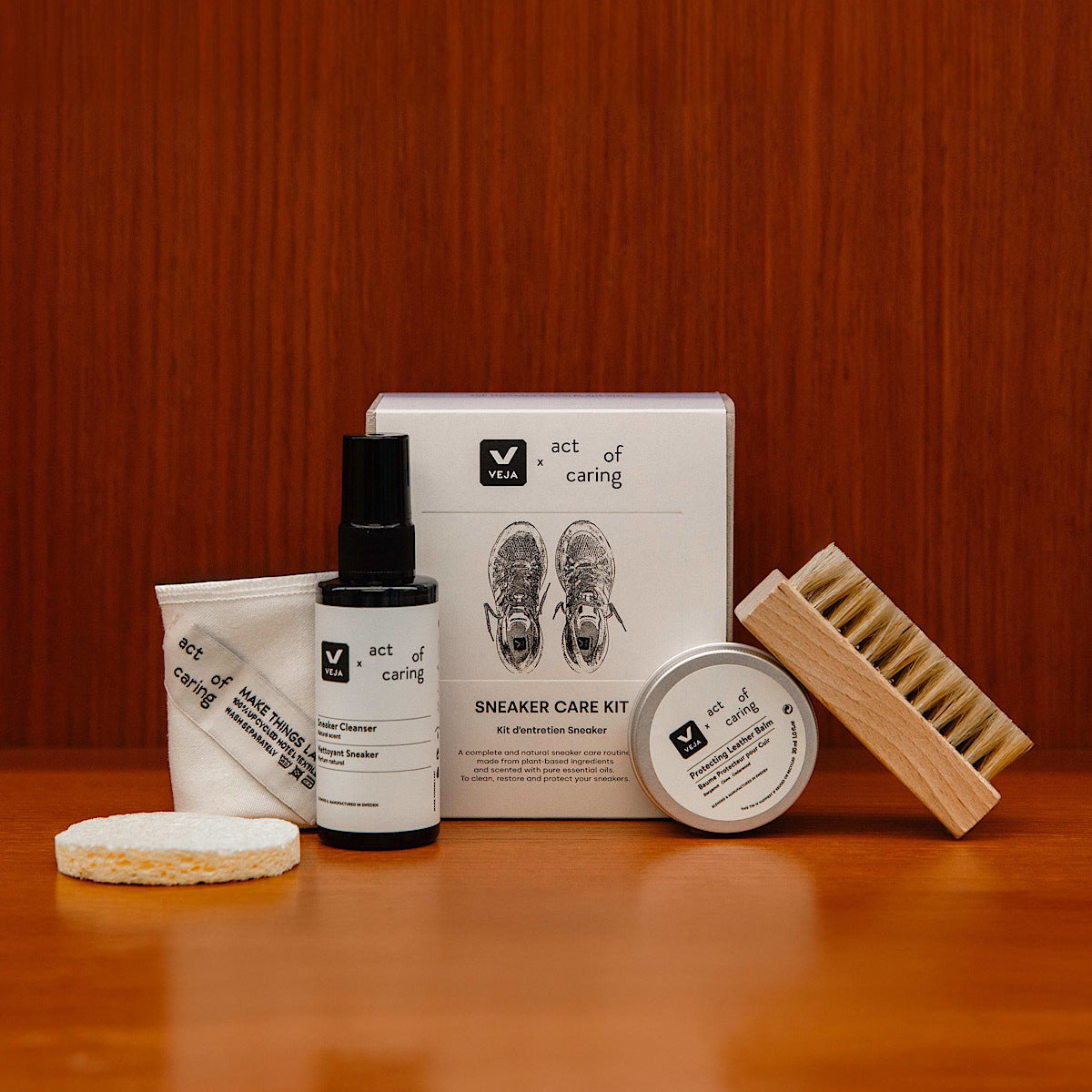 VEJA Sneaker Care Kit x Act of Caring - Image 3