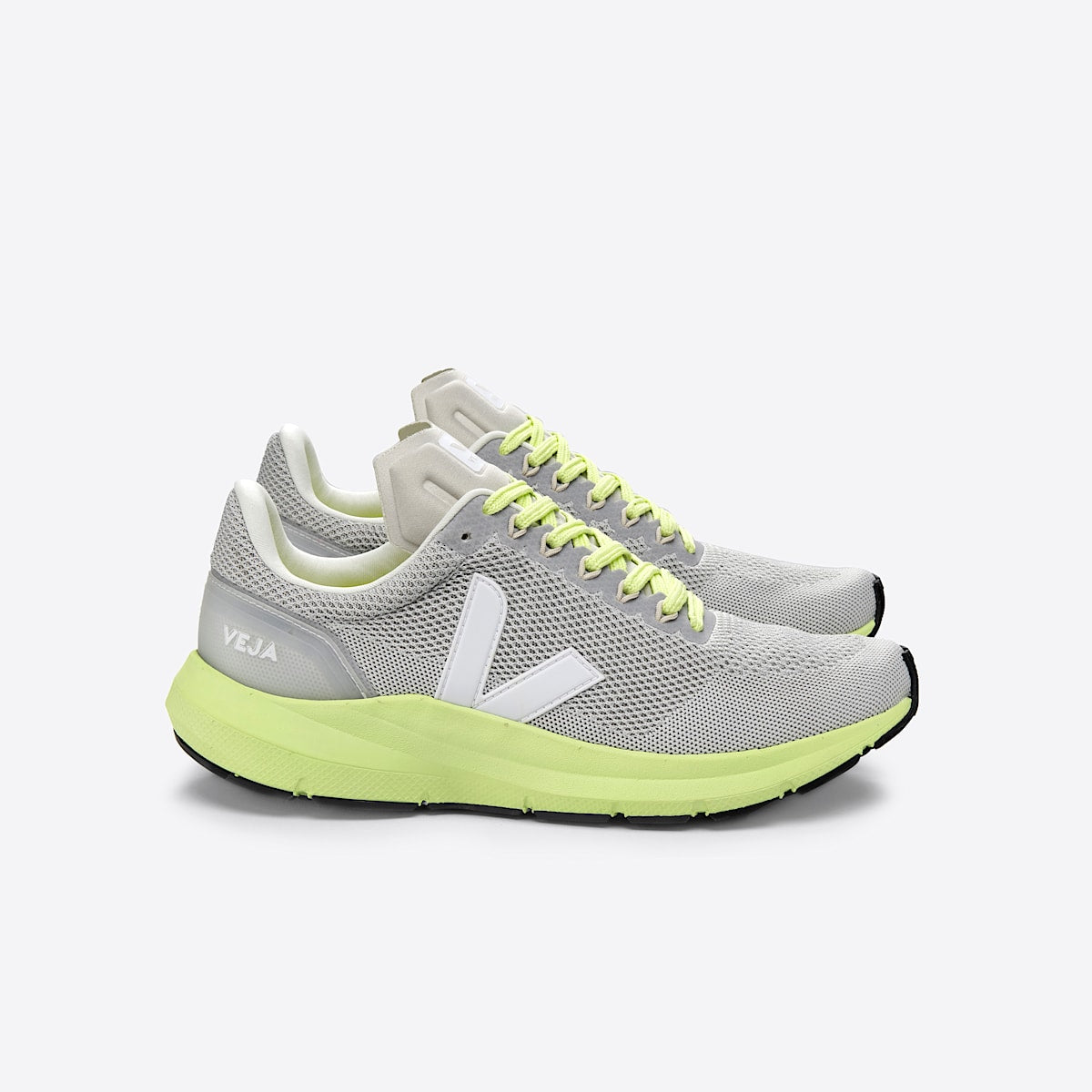 VEJA Marlin V-KNIT Chalk White