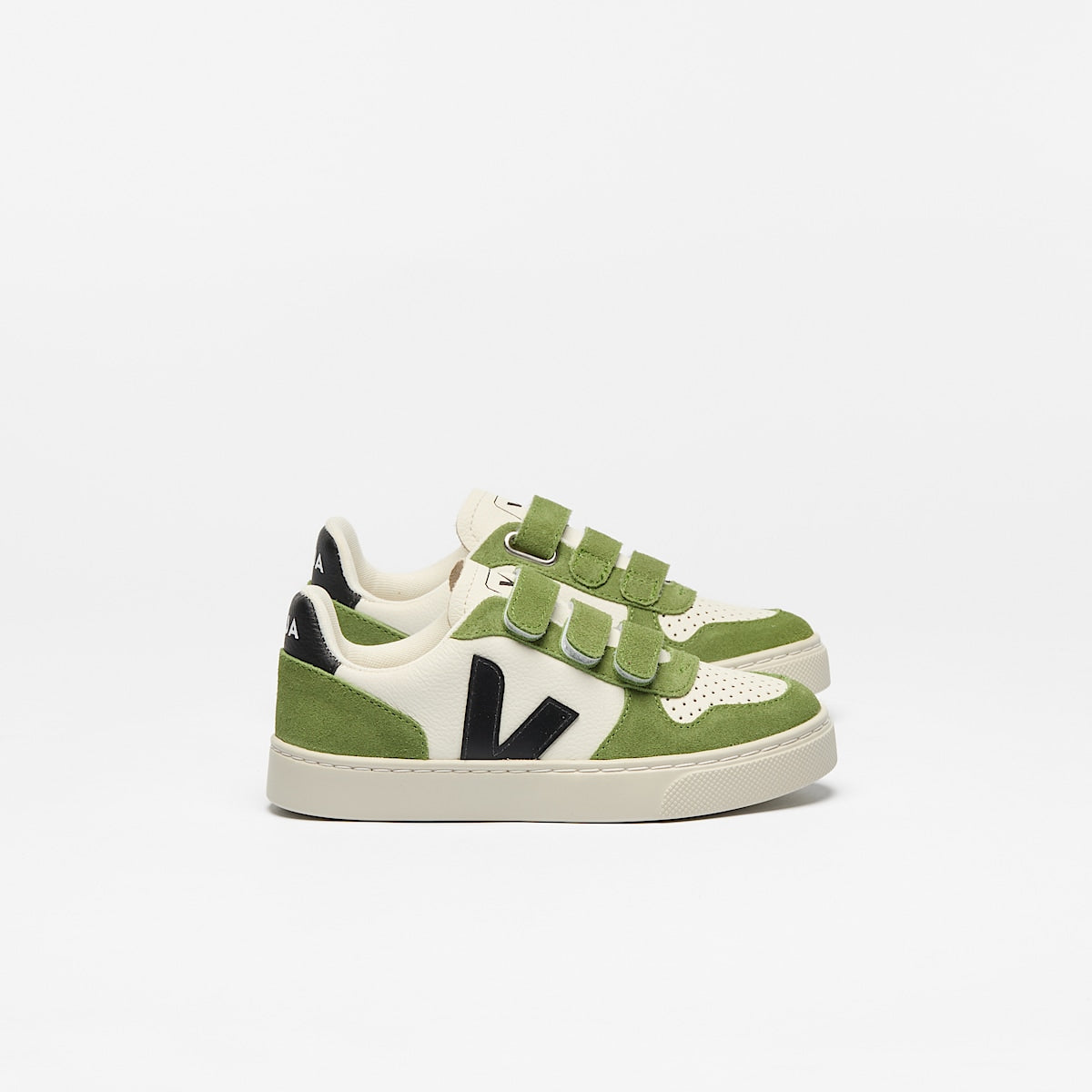 VEJA V-10 Leather Pure Black Kiwi