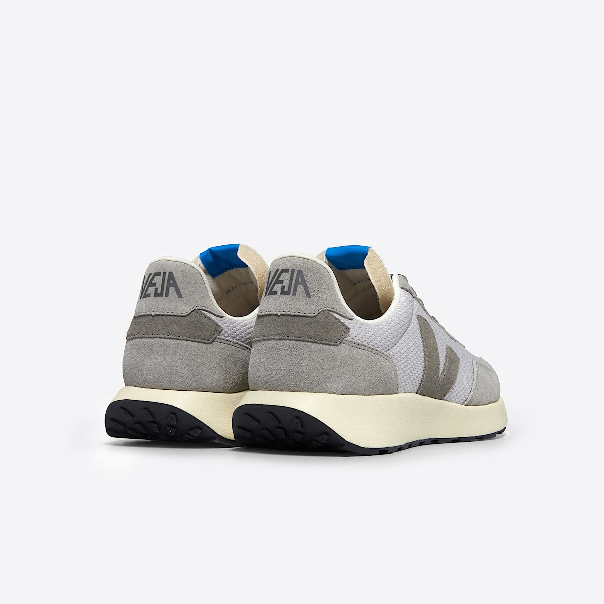 VEJA Paulistana Alveomesh Light Grey - Image 3