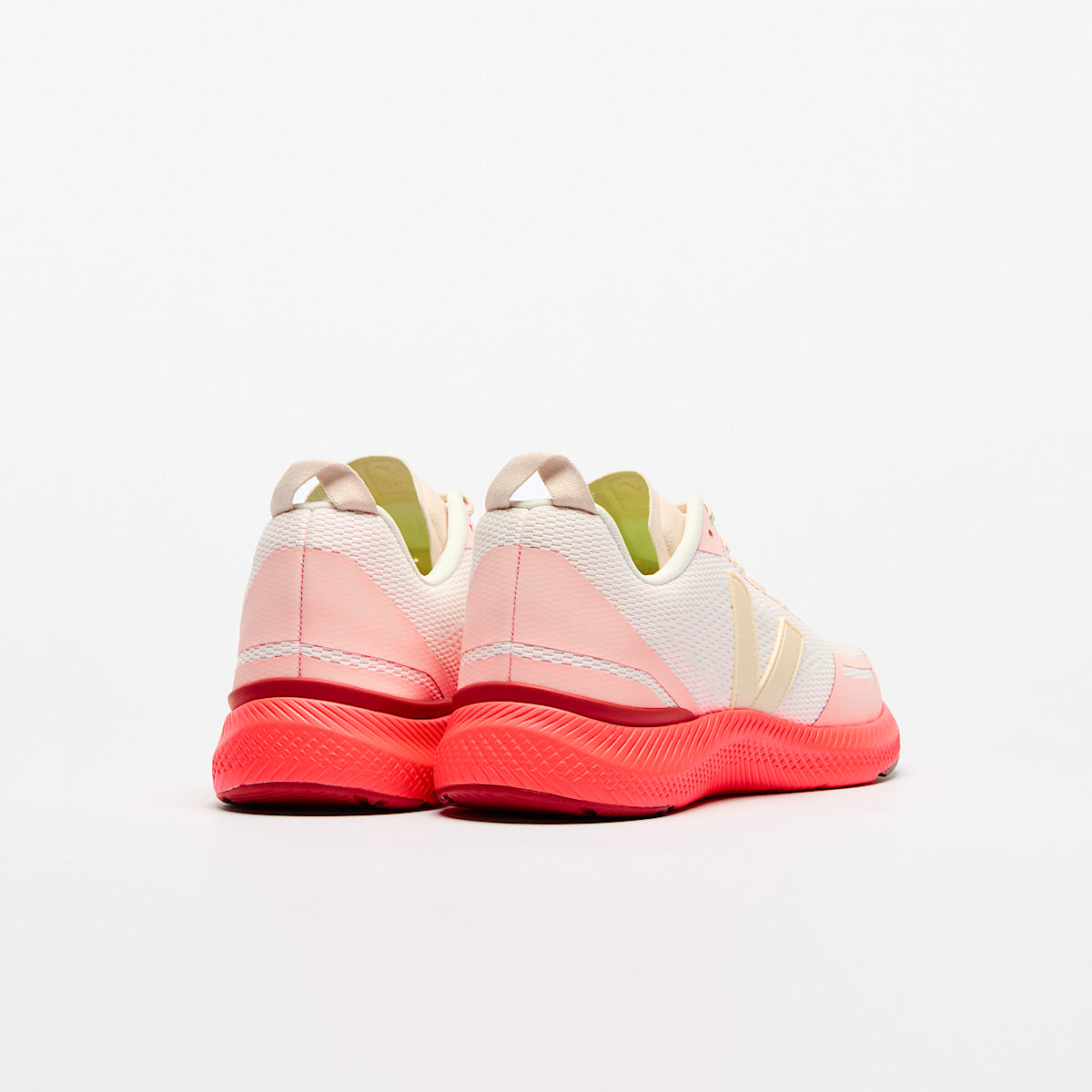 VEJA Impala Engineered-Mesh Glaze Crema - Image 3