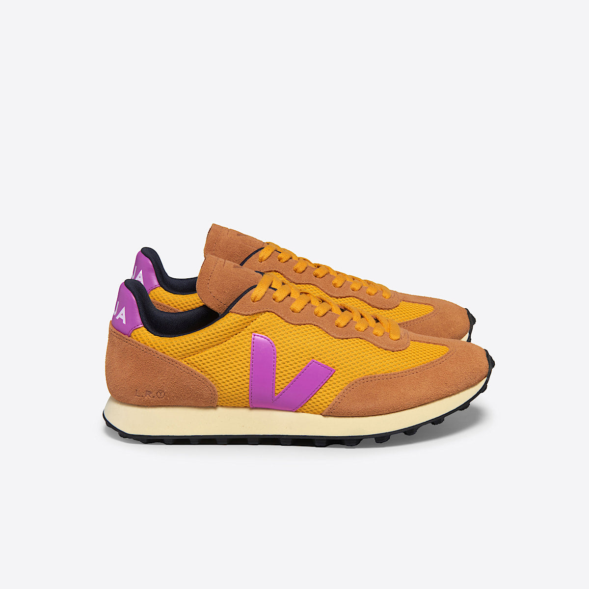 VEJA Rio Branco Alveomesh Ouro Ultraviolet