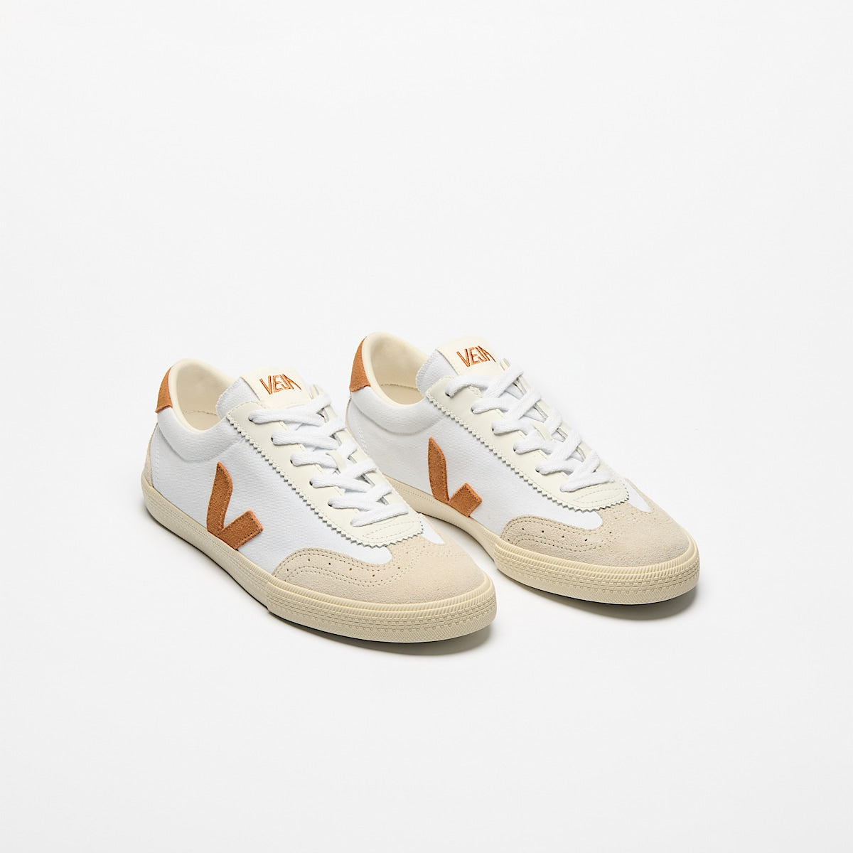 VEJA Volley Canvas White Umber - Image 2