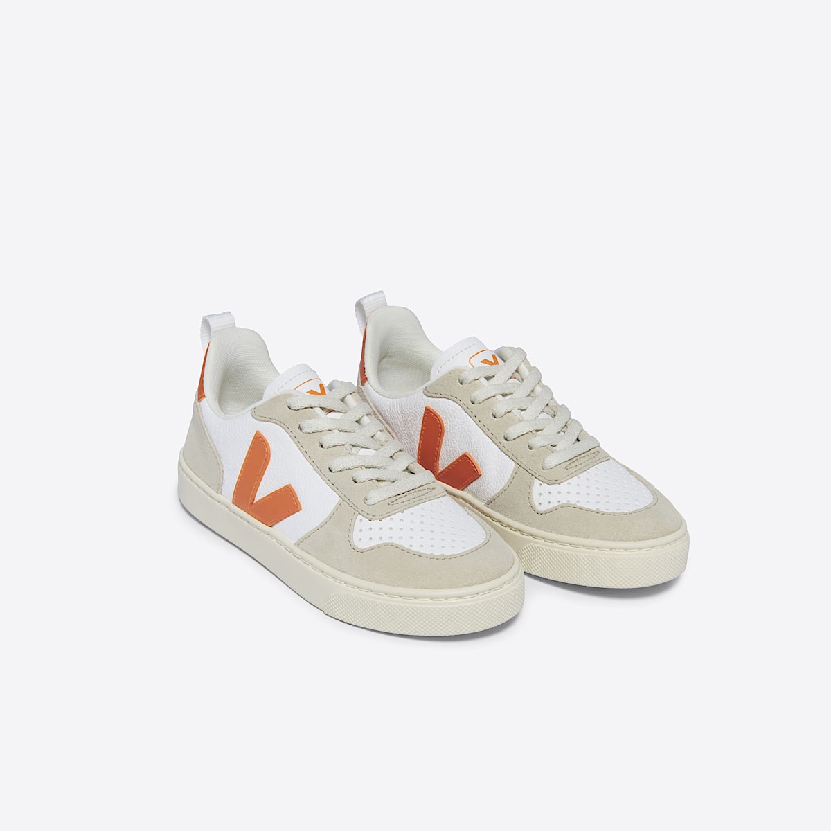 VEJA V-10 Leather White Fury Almond - Image 2