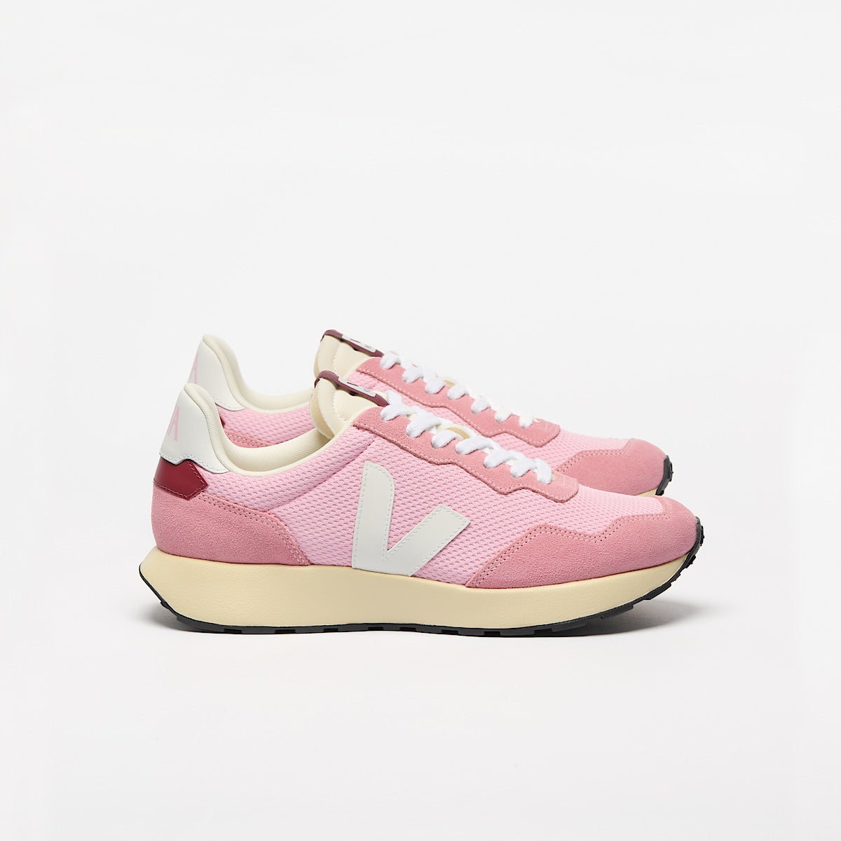 VEJA Paulistana Alveomesh Guimauve White