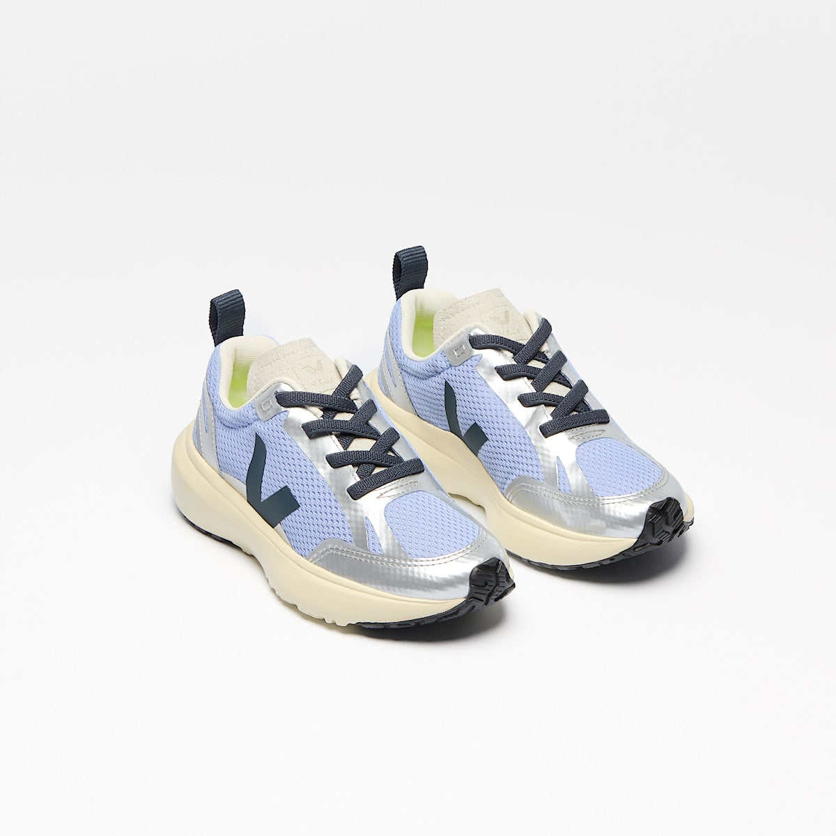 VEJA Canary Elastic Laces Alveomesh Olympe Nautico Silver - Image 2