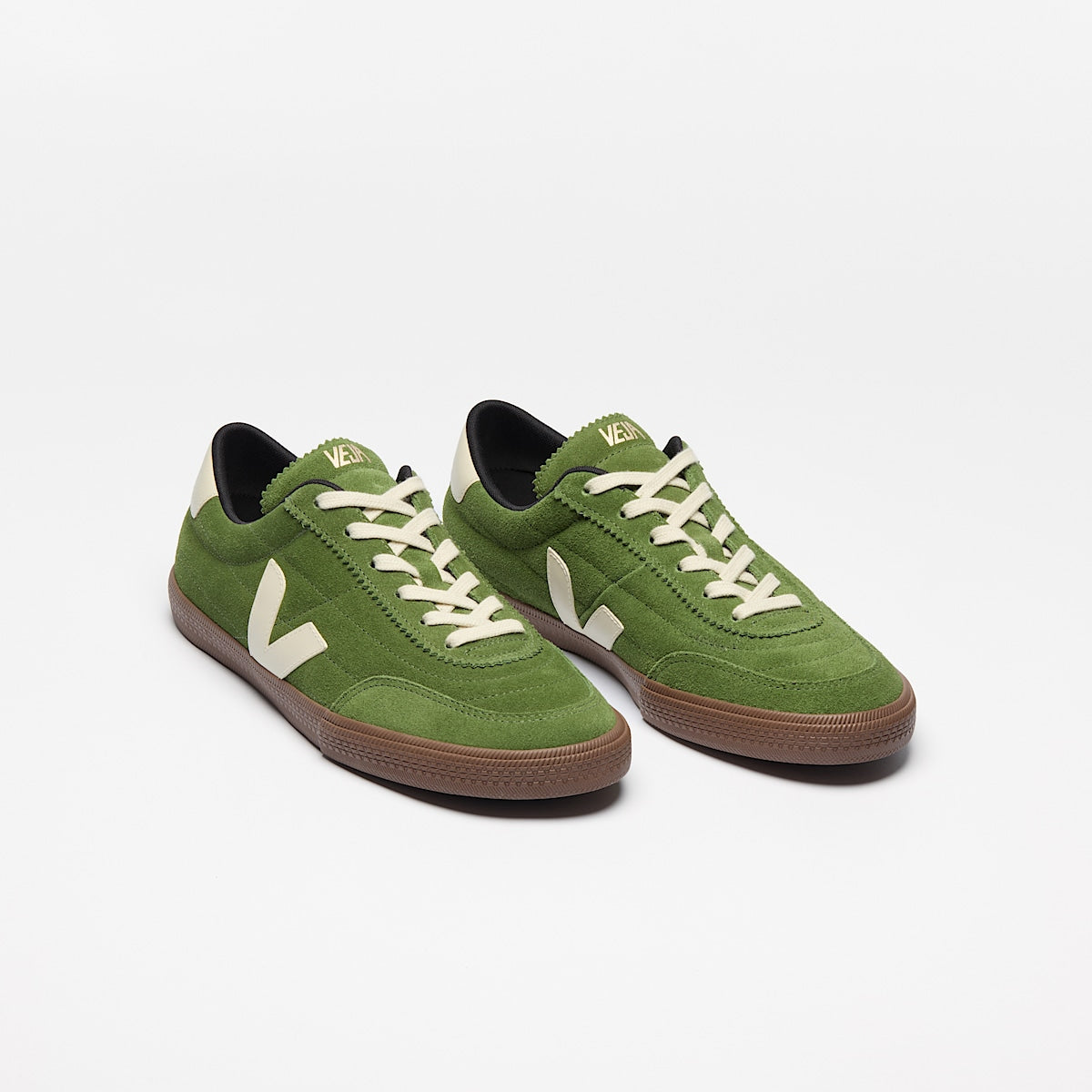 VEJA Panenka Suede Militar Pierre Bark - Image 2