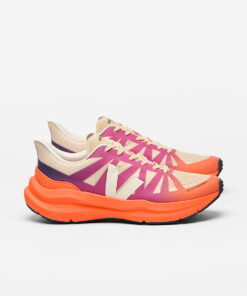 VEJA Condor 3 Advanced Engineered-Mesh Gradient Orange Fluo
