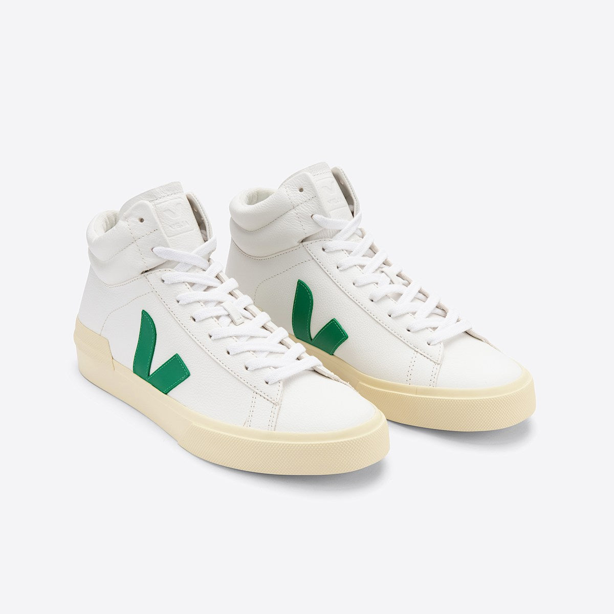 VEJA Minotaur Leather White Emeraude Butter - Image 2