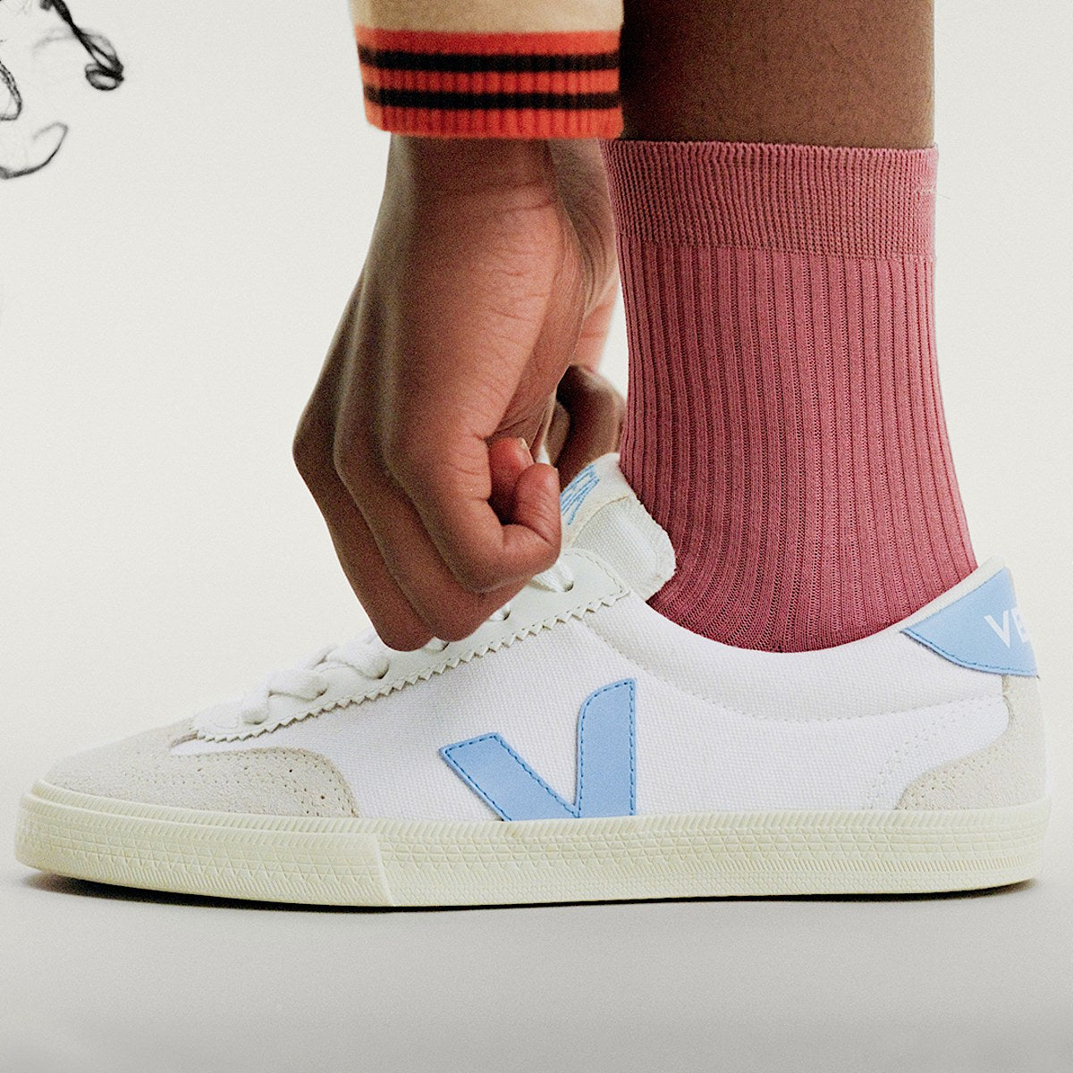 VEJA Volley Canvas White Aqua - Image 4