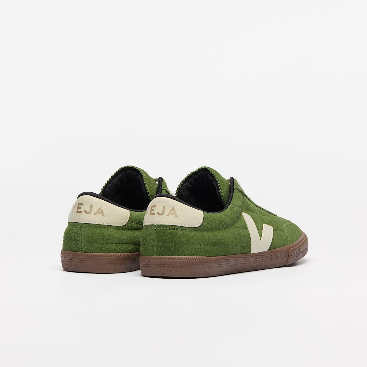 VEJA Panenka Suede Militar Pierre Bark - Image 3