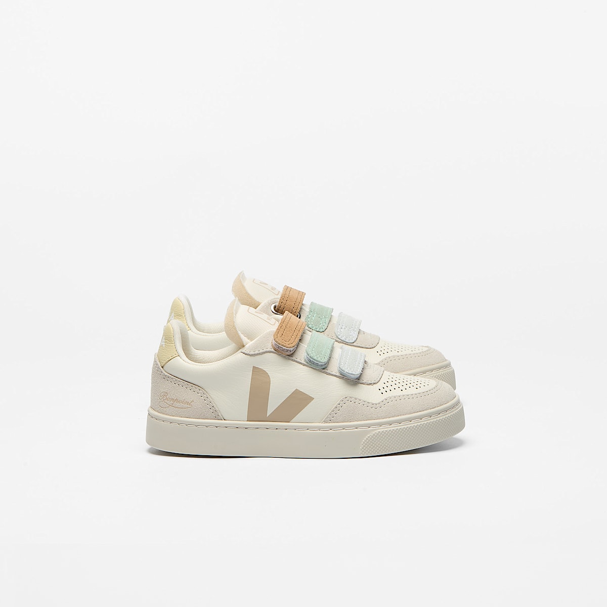 VEJA V-90 Leather x Bonpoint Pure Almond Natural